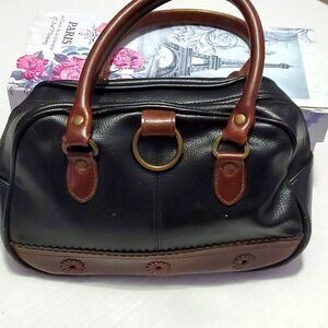Black Pebbled Retro 90s Vegan Leather Embossed Flowers Top Handle Satchel Bag